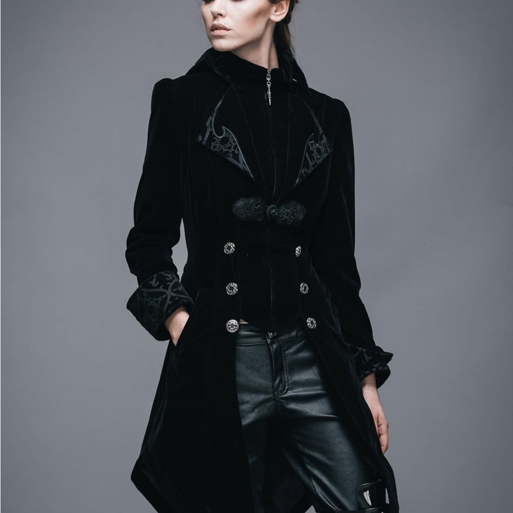Elegant Black Velvet Women's GOTH Coat - Picture 5 of 11